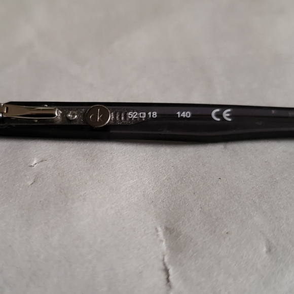 CALVIN KLEIN EYEGLASS FRAMES - Picture 4 of 7